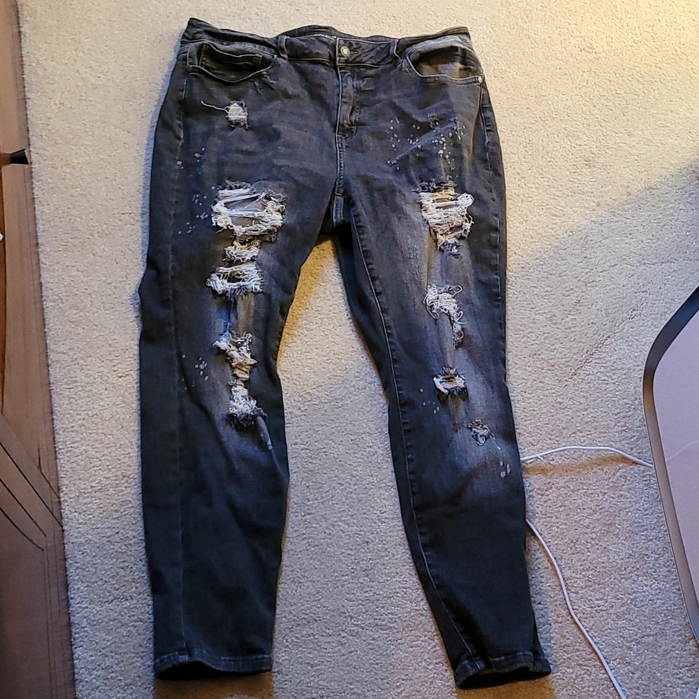 Judy Blue destroyed jeans